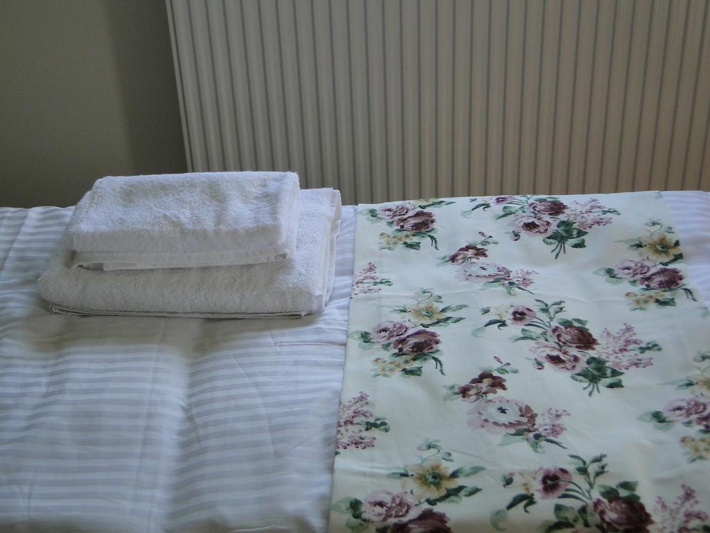 Hotel Dorf Haus Văliug Pokoj fotografie